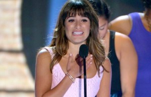 Lea Michele accepting Teen Choice Award for Choice TV Actress in a comedy (photo credit: John Shearer, AP)